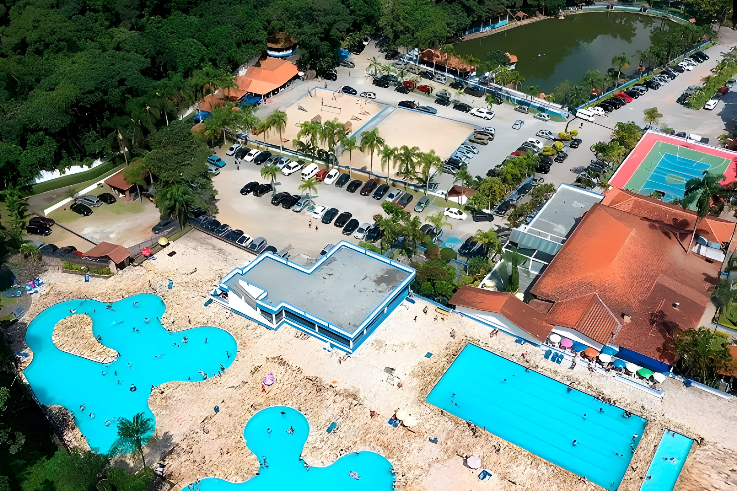 Vista aérea do Clube Alpes da Cantareira